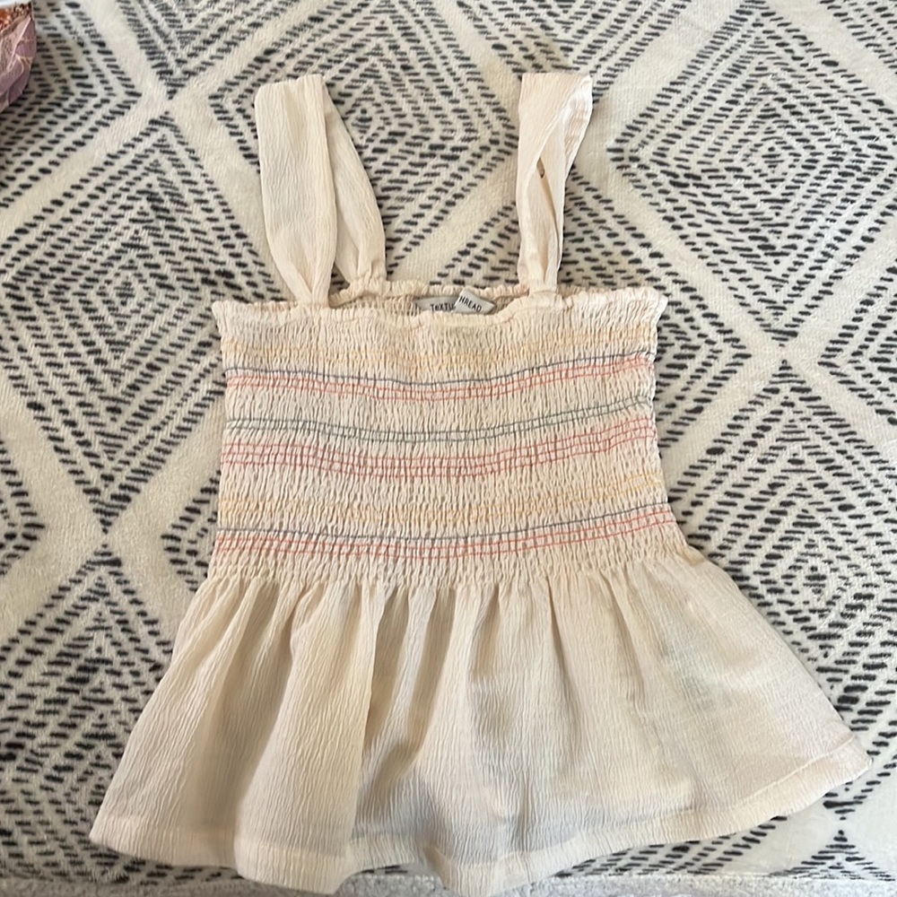 Nice Top Bundle - Picture 2 of 7